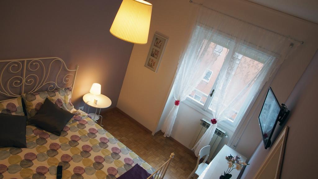 Vatican's Angelo Bed & Breakfast *